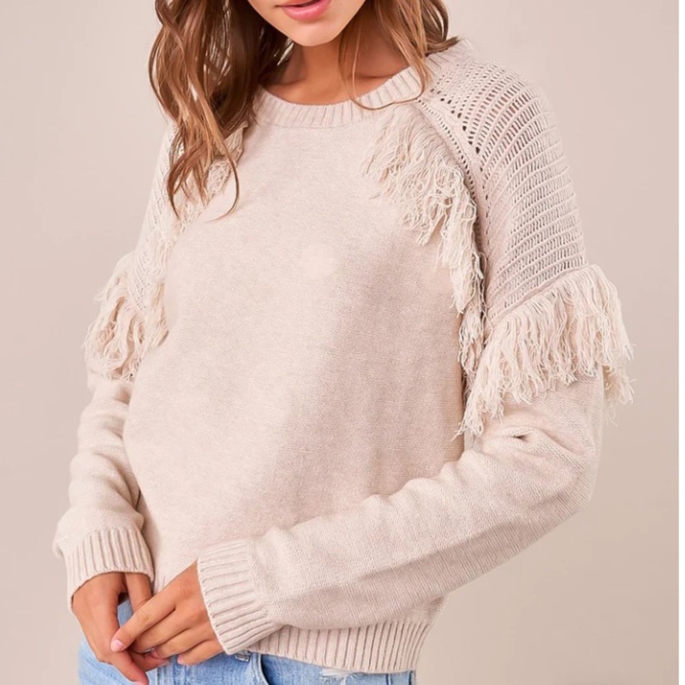 SUGAR + LIPS | Women’s Oatmeal Reef Fringe Ribbed Sweater size Medium